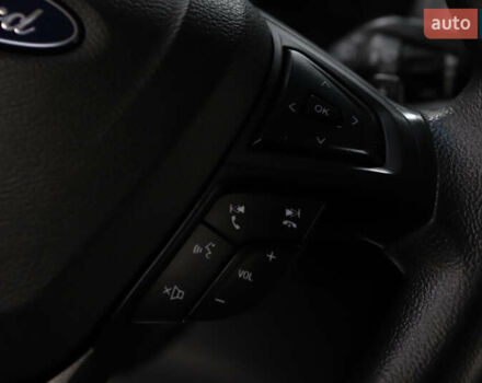 Белый Форд Эдж, объемом двигателя 2 л и пробегом 234 тыс. км за 13900 $, фото 69 на Automoto.ua