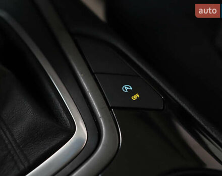 Белый Форд Эдж, объемом двигателя 2 л и пробегом 234 тыс. км за 13900 $, фото 80 на Automoto.ua