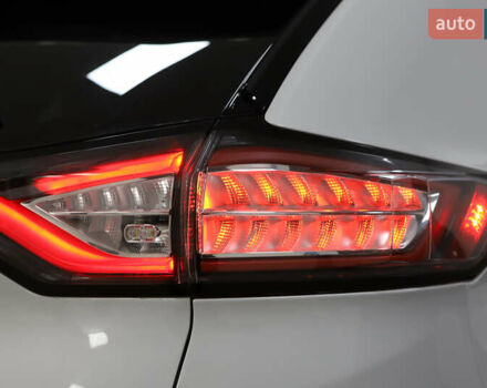 Белый Форд Эдж, объемом двигателя 2 л и пробегом 234 тыс. км за 13900 $, фото 52 на Automoto.ua