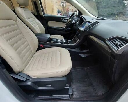 Белый Форд Эдж, объемом двигателя 2 л и пробегом 106 тыс. км за 19200 $, фото 4 на Automoto.ua