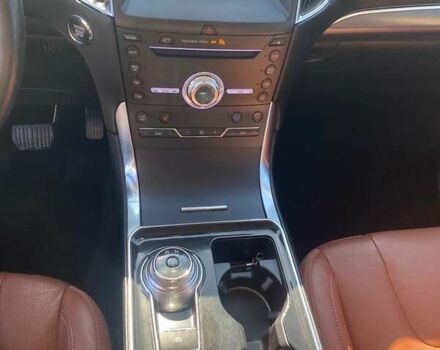 Белый Форд Эдж, объемом двигателя 2 л и пробегом 88 тыс. км за 24000 $, фото 9 на Automoto.ua