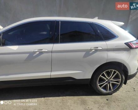 Белый Форд Эдж, объемом двигателя 2 л и пробегом 67 тыс. км за 26499 $, фото 3 на Automoto.ua