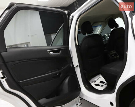 Белый Форд Эдж, объемом двигателя 2 л и пробегом 234 тыс. км за 13900 $, фото 93 на Automoto.ua