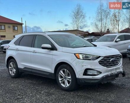 Білий Форд Едж, об'ємом двигуна 2 л та пробігом 173 тис. км за 12800 $, фото 2 на Automoto.ua