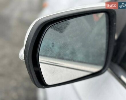 Білий Форд Едж, об'ємом двигуна 2 л та пробігом 173 тис. км за 12800 $, фото 12 на Automoto.ua