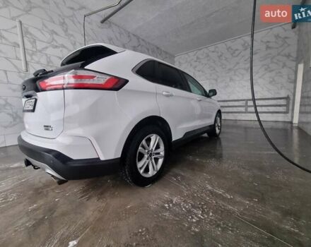 Белый Форд Эдж, объемом двигателя 2 л и пробегом 222 тыс. км за 16500 $, фото 3 на Automoto.ua