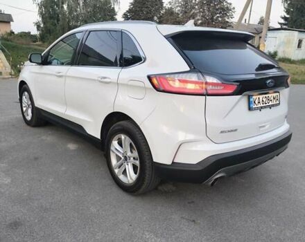 Белый Форд Эдж, объемом двигателя 2 л и пробегом 75 тыс. км за 20900 $, фото 3 на Automoto.ua