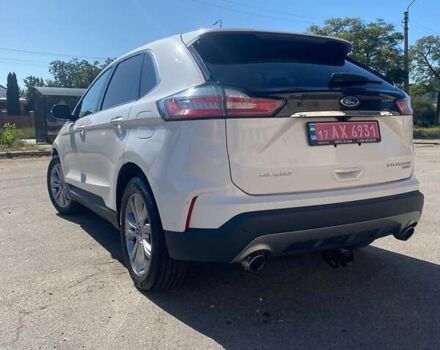 Белый Форд Эдж, объемом двигателя 2 л и пробегом 88 тыс. км за 24000 $, фото 3 на Automoto.ua