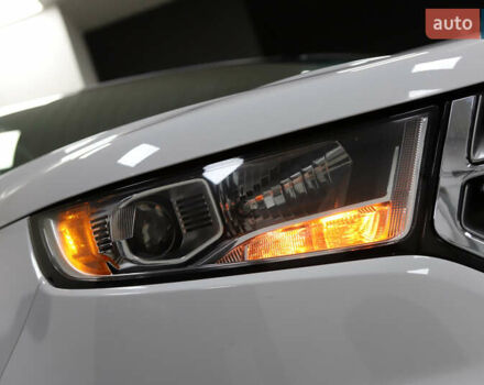 Белый Форд Эдж, объемом двигателя 2 л и пробегом 234 тыс. км за 13900 $, фото 25 на Automoto.ua