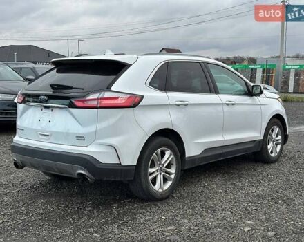 Білий Форд Едж, об'ємом двигуна 2 л та пробігом 173 тис. км за 12800 $, фото 3 на Automoto.ua