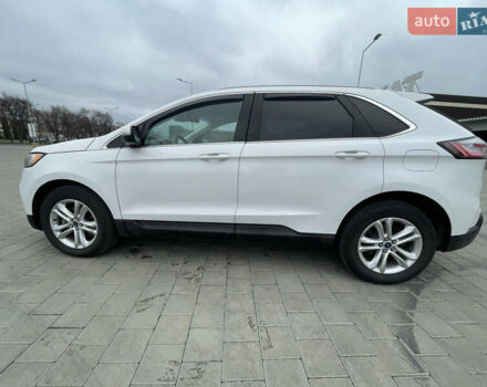 Білий Форд Едж, об'ємом двигуна 2 л та пробігом 151 тис. км за 16400 $, фото 5 на Automoto.ua