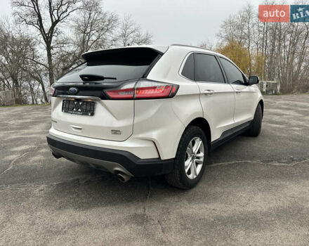 Білий Форд Едж, об'ємом двигуна 2 л та пробігом 80 тис. км за 17700 $, фото 15 на Automoto.ua