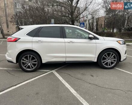 Белый Форд Эдж, объемом двигателя 2 л и пробегом 104 тыс. км за 20300 $, фото 4 на Automoto.ua