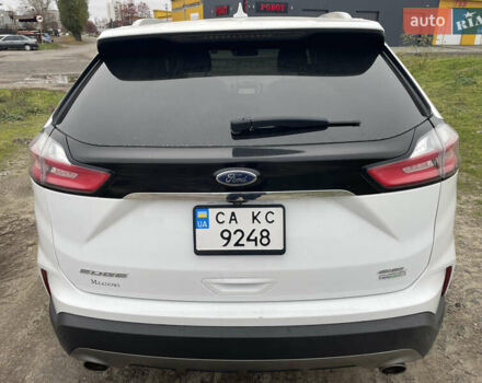 Белый Форд Эдж, объемом двигателя 2 л и пробегом 151 тыс. км за 17500 $, фото 3 на Automoto.ua