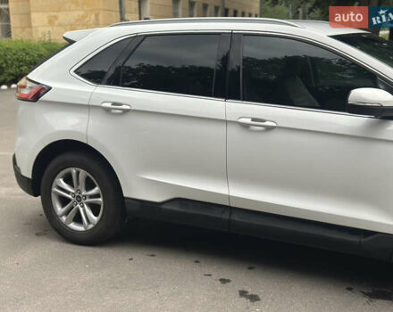 Білий Форд Едж, об'ємом двигуна 2 л та пробігом 59 тис. км за 19800 $, фото 6 на Automoto.ua
