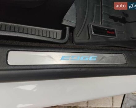 Білий Форд Едж, об'ємом двигуна 2 л та пробігом 91 тис. км за 22000 $, фото 27 на Automoto.ua