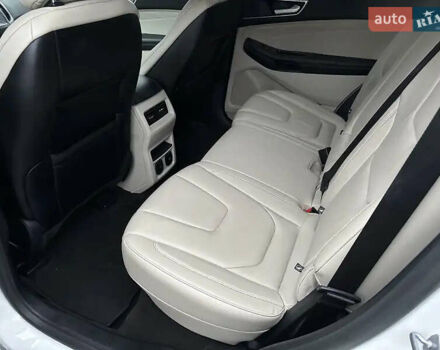 Белый Форд Эдж, объемом двигателя 2 л и пробегом 129 тыс. км за 16000 $, фото 8 на Automoto.ua