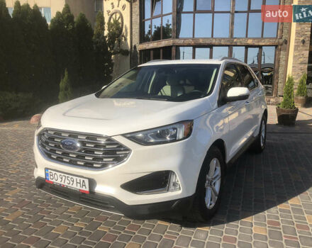 Білий Форд Едж, об'ємом двигуна 2 л та пробігом 111 тис. км за 19500 $, фото 1 на Automoto.ua