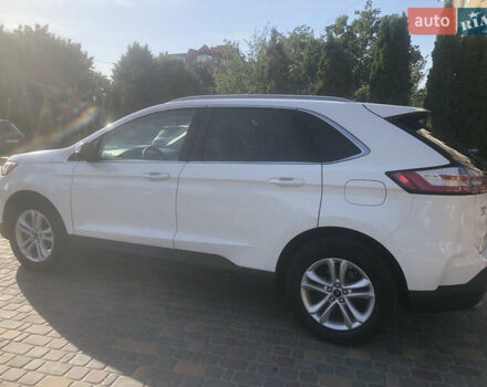 Белый Форд Эдж, объемом двигателя 2 л и пробегом 111 тыс. км за 19500 $, фото 5 на Automoto.ua