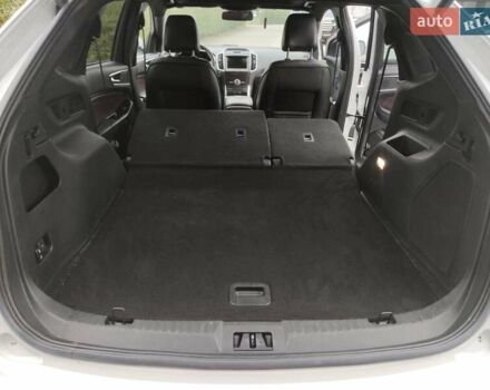 Білий Форд Едж, об'ємом двигуна 2 л та пробігом 91 тис. км за 22000 $, фото 29 на Automoto.ua