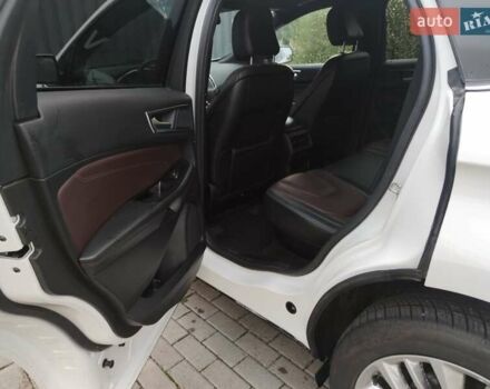 Білий Форд Едж, об'ємом двигуна 2 л та пробігом 91 тис. км за 22000 $, фото 17 на Automoto.ua