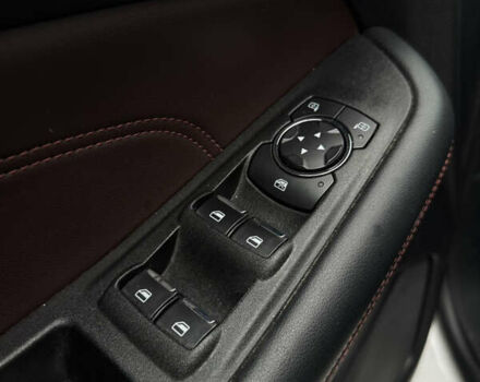 Белый Форд Эдж, объемом двигателя 2 л и пробегом 78 тыс. км за 22999 $, фото 31 на Automoto.ua