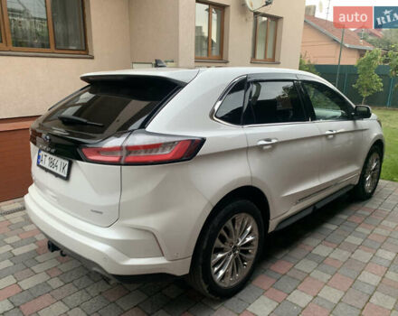 Білий Форд Едж, об'ємом двигуна 2 л та пробігом 73 тис. км за 18999 $, фото 3 на Automoto.ua