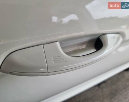 Белый Форд Эдж, объемом двигателя 2 л и пробегом 89 тыс. км за 23500 $, фото 29 на Automoto.ua
