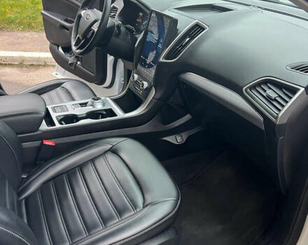 Белый Форд Эдж, объемом двигателя 2 л и пробегом 188 тыс. км за 17800 $, фото 10 на Automoto.ua