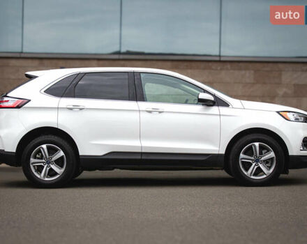 Білий Форд Едж, об'ємом двигуна 2 л та пробігом 39 тис. км за 24200 $, фото 1 на Automoto.ua