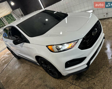 Белый Форд Эдж, объемом двигателя 2 л и пробегом 46 тыс. км за 22800 $, фото 3 на Automoto.ua