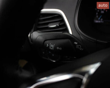 Білий Форд Едж, об'ємом двигуна 2 л та пробігом 39 тис. км за 24200 $, фото 33 на Automoto.ua