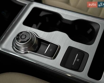 Білий Форд Едж, об'ємом двигуна 2 л та пробігом 117 тис. км за 19799 $, фото 43 на Automoto.ua