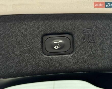 Білий Форд Едж, об'ємом двигуна 2 л та пробігом 117 тис. км за 19799 $, фото 10 на Automoto.ua