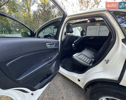 Белый Форд Эдж, объемом двигателя 2 л и пробегом 56 тыс. км за 20500 $, фото 11 на Automoto.ua