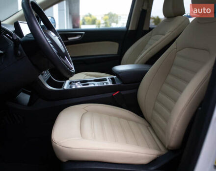 Білий Форд Едж, об'ємом двигуна 2 л та пробігом 39 тис. км за 24200 $, фото 10 на Automoto.ua