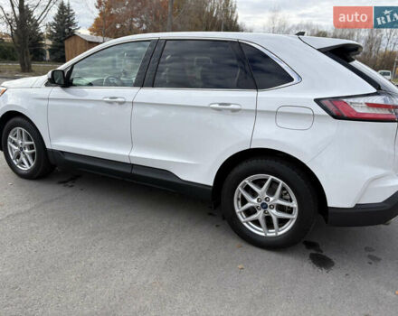 Білий Форд Едж, об'ємом двигуна 2 л та пробігом 80 тис. км за 23000 $, фото 6 на Automoto.ua