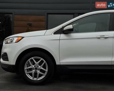 Білий Форд Едж, об'ємом двигуна 2 л та пробігом 117 тис. км за 19799 $, фото 4 на Automoto.ua