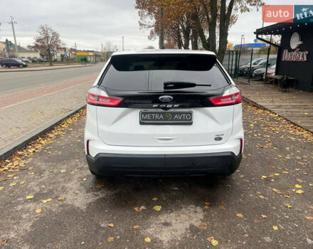 Белый Форд Эдж, объемом двигателя 2 л и пробегом 10 тыс. км за 22500 $, фото 4 на Automoto.ua