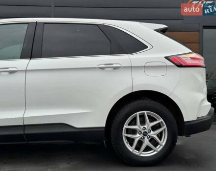 Білий Форд Едж, об'ємом двигуна 2 л та пробігом 117 тис. км за 19799 $, фото 5 на Automoto.ua