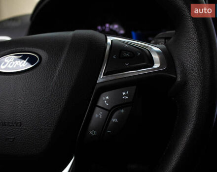 Білий Форд Едж, об'ємом двигуна 2 л та пробігом 39 тис. км за 24200 $, фото 37 на Automoto.ua