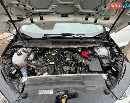 Белый Форд Эдж, объемом двигателя 2 л и пробегом 188 тыс. км за 17800 $, фото 4 на Automoto.ua