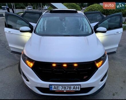Белый Форд Эдж, объемом двигателя 2 л и пробегом 220 тыс. км за 15800 $, фото 1 на Automoto.ua