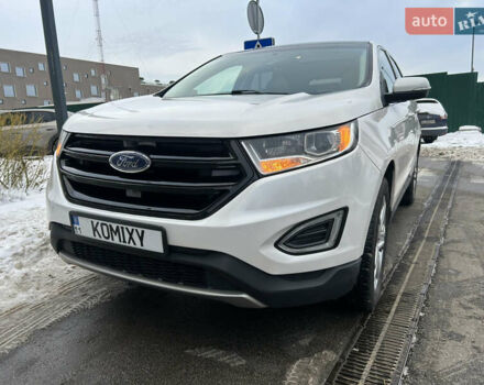 Білий Форд Едж, об'ємом двигуна 2 л та пробігом 123 тис. км за 17000 $, фото 1 на Automoto.ua