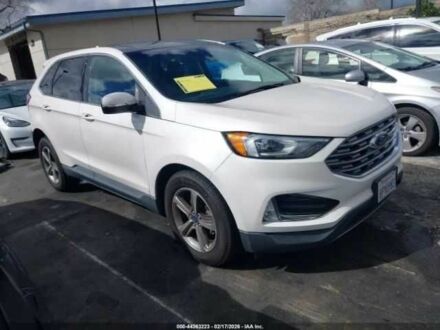 Білий Форд Едж, об'ємом двигуна 2 л та пробігом 102 тис. км за 3900 $, фото 1 на Automoto.ua