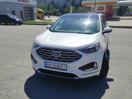 Білий Форд Едж, об'ємом двигуна 2 л та пробігом 27 тис. км за 21000 $, фото 1 на Automoto.ua