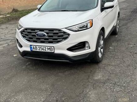 Білий Форд Едж, об'ємом двигуна 2 л та пробігом 62 тис. км за 18300 $, фото 1 на Automoto.ua