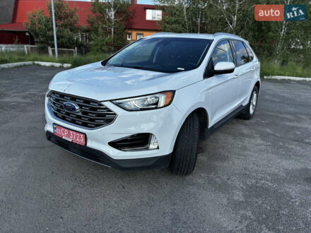 Форд Едж 2020 у Нетешине на Automoto.ua Білий Форд Едж, об'ємом двигуна 2 л та пробігом 157 тис. км за 12999 $, фото 1 на Automoto.ua