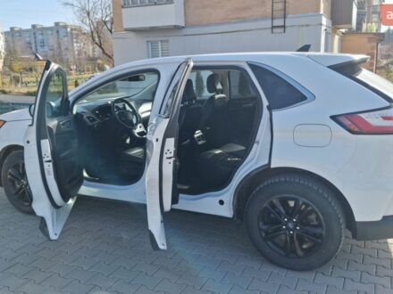 Білий Форд Едж, об'ємом двигуна 2 л та пробігом 101 тис. км за 20400 $, фото 1 на Automoto.ua