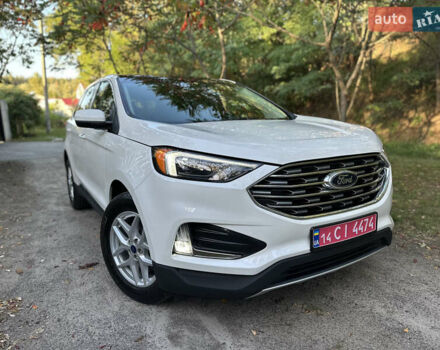Білий Форд Едж, об'ємом двигуна 2 л та пробігом 56 тис. км за 20500 $, фото 1 на Automoto.ua